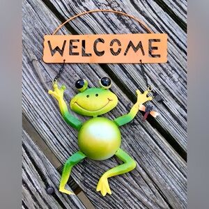 2/$10 Welcome Frog Sign Metal Hanging Yard Garden Sign Outdoor Toad Signage